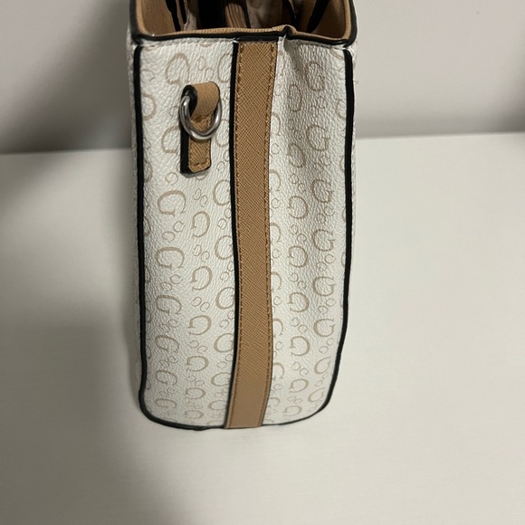 Guess Satchel Bag - Picture 3 of 10